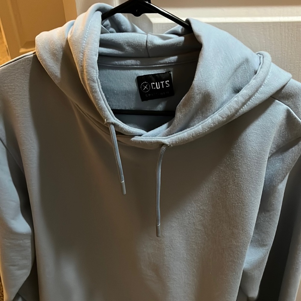 Cuts Clothing - Hoodie - Sky blue - Medium - like new condition